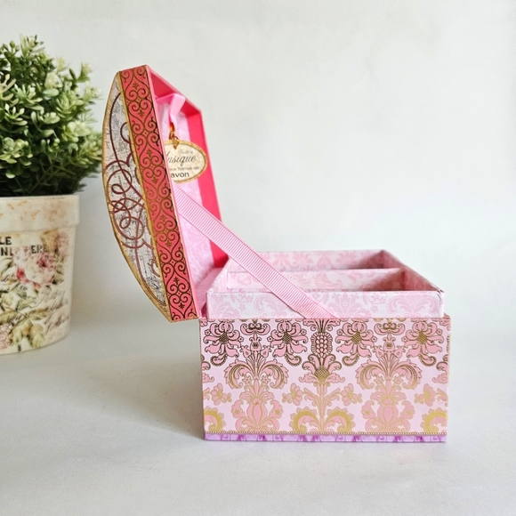 Musical Box Punch Studio "Follow Your Dreams" Verbena Soap, Playing Strauss - Picture 2 of 15